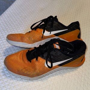 Nike Orange and Black Metcon 3
